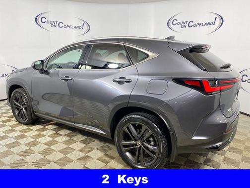 2022 Lexus NX 450h+ Luxury