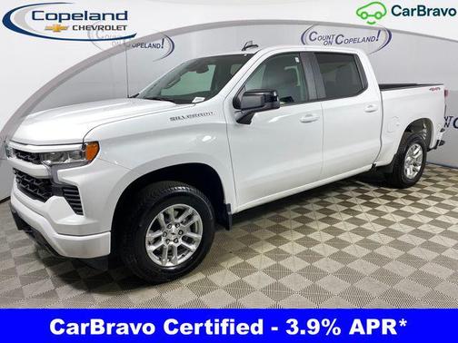 Summit White 2026 Chevrolet Silverado 1500 RST