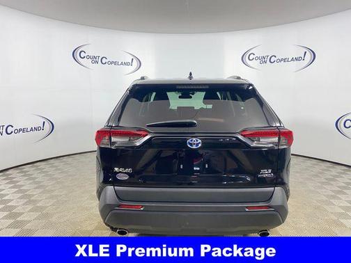 2024 Toyota RAV4 Hybrid XLE Premium