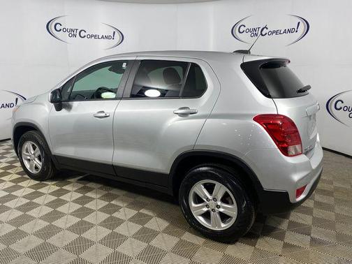 2022 Chevrolet Trax LS