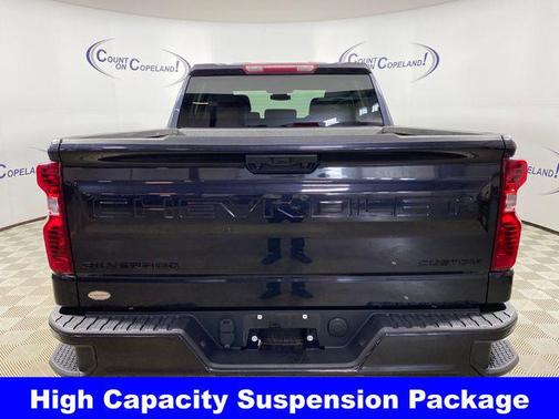 2022 Chevrolet Silverado 1500 Custom