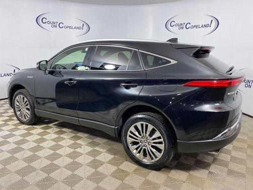 2021 Toyota Venza XLE