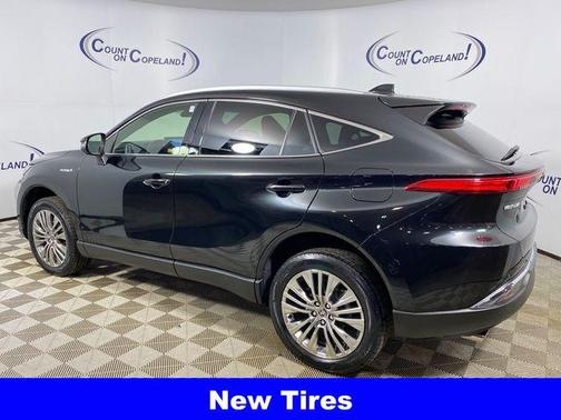 Celestial Black 2021 Toyota Venza XLE