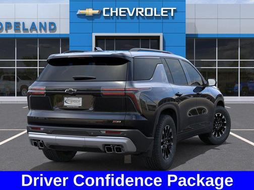 Mosaic Black Metallic 2026 Chevrolet Traverse AWD Z71