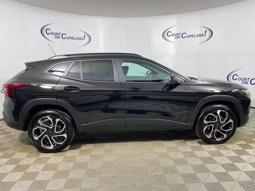 2025 Chevrolet Trax FWD 2RS