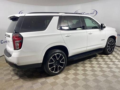 2022 Chevrolet Tahoe 4WD RST