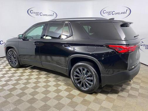 2022 Chevrolet Traverse RS