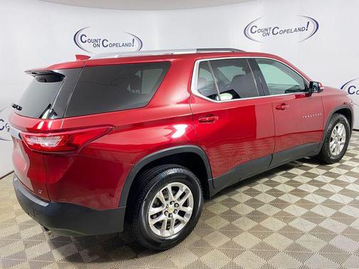 2018 Chevrolet Traverse LT Cloth