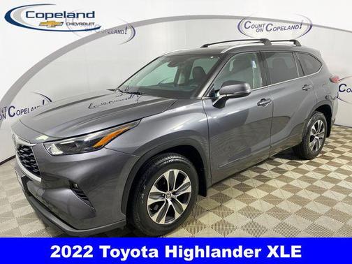 2022 Toyota Highlander XLE