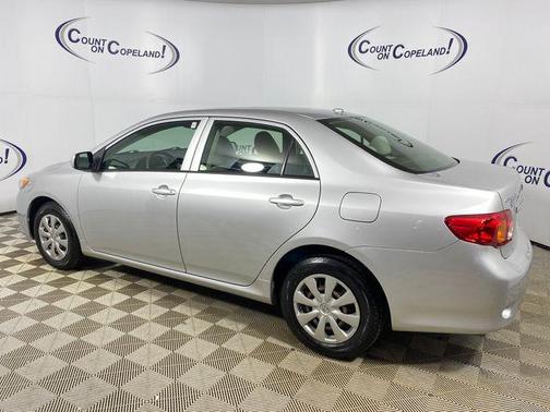 2010 Toyota Corolla LE