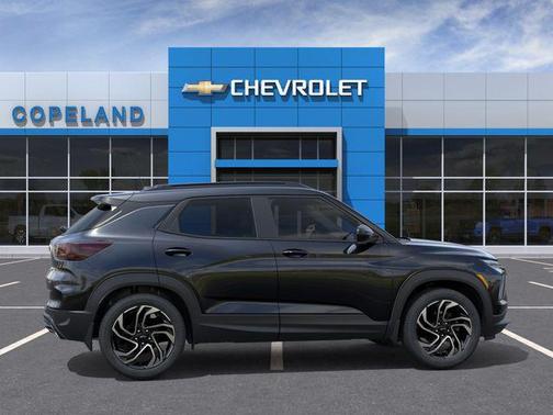 Mosaic Black Metallic 2026 Chevrolet Trailblazer RS