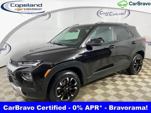 Mosaic Black Metallic 2022 Chevrolet Trailblazer LT