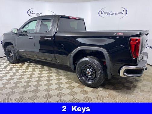 Onyx Black 2023 GMC Sierra 1500 Pro