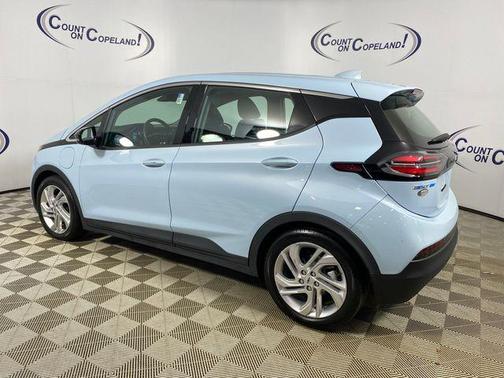 2022 Chevrolet Bolt EV FWD 1LT