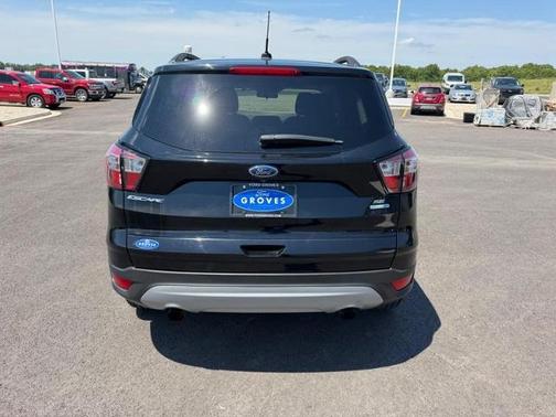 SHADOW BLACK 2018 Ford Escape SE