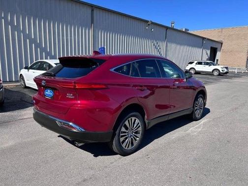 2022 Toyota Venza XLE
