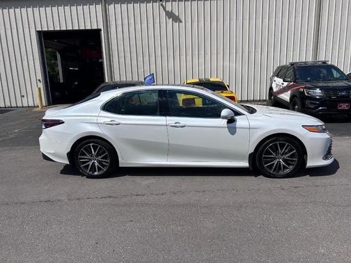 2024 Toyota Camry XLE