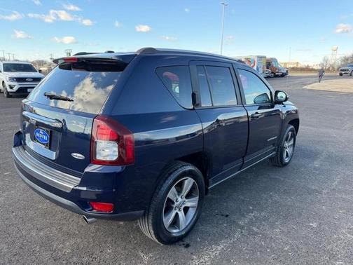 2017 Jeep Compass LATITUDE
