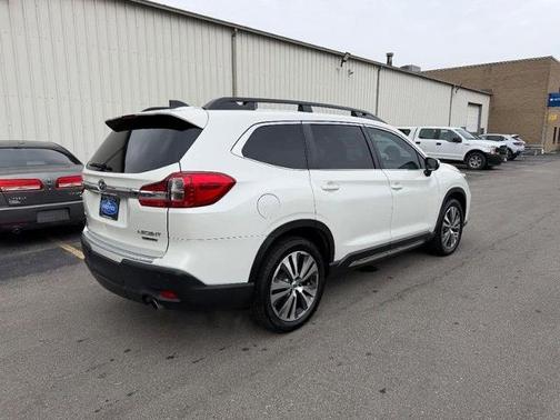 2020 Subaru Ascent LIMITED 8-PASSENGER
