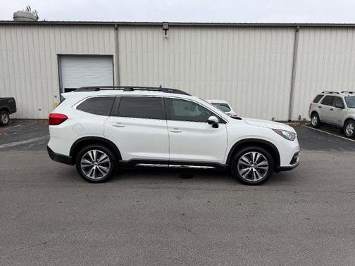 2020 Subaru Ascent LIMITED 8-PASSENGER