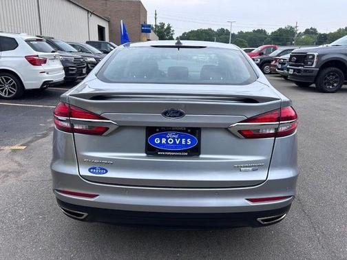 2020 Ford Fusion TITANIUM