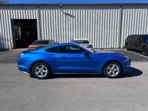 2020 Ford Mustang ECOBOOST
