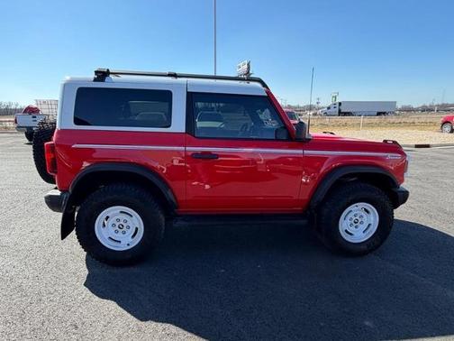 2024 Ford Bronco HERITAGE EDITION