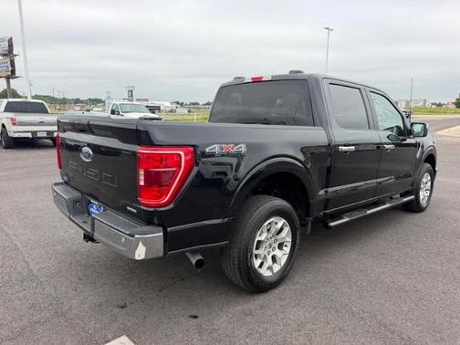 AGATE BLACK METALLIC 2023 Ford F-150 XLT
