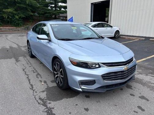 2017 Chevrolet Malibu LT W/1LT
