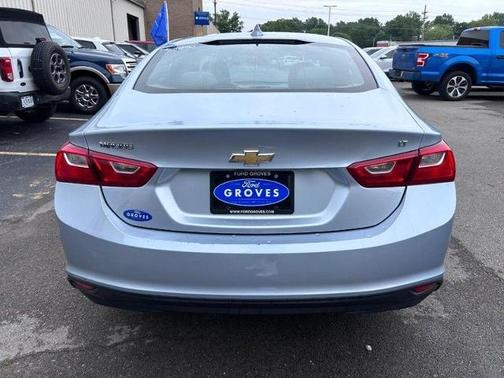 2017 Chevrolet Malibu LT W/1LT