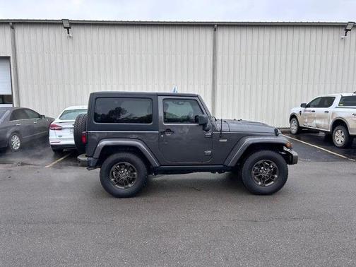2017 Jeep Wrangler SAHARA