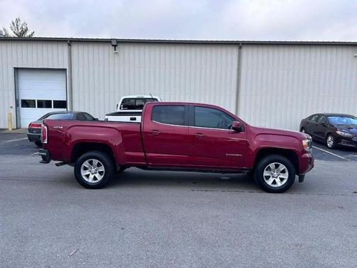2017 GMC Canyon SLE