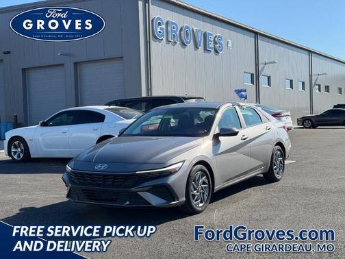 2024 Hyundai ELANTRA SEL