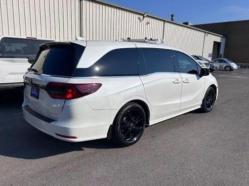 2024 Honda Odyssey SPORT