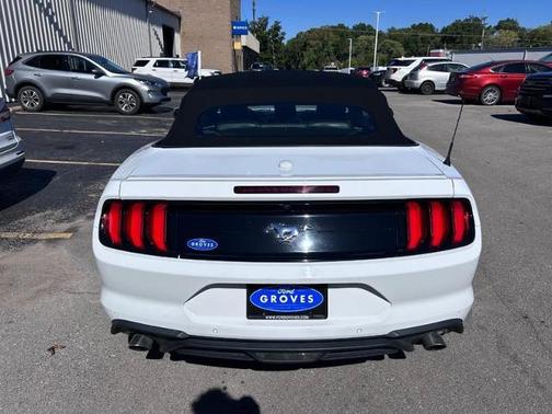 2023 Ford Mustang ECOBOOST PREMIUM