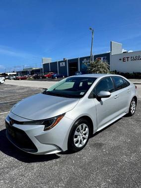 Classic Silver Metallic 2024 Toyota Corolla LE