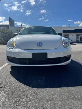 Pure White 2016 Volkswagen Beetle 1.8T S