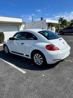 2016 Volkswagen Beetle 1.8T Classic
