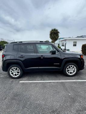 2022 Jeep Renegade Latitude
