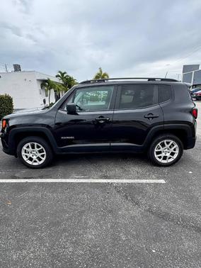 2022 Jeep Renegade Latitude