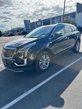 2022 Cadillac XT5 Premium Luxury