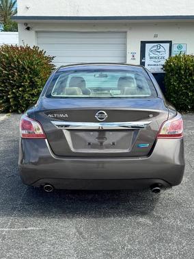 Java Metallic 2013 Nissan Altima 2.5 S