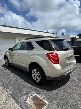 Champagne Silver 2016 Chevrolet Equinox LT