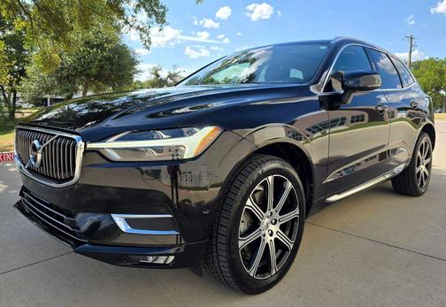 Onyx Black Metallic 2018 Volvo XC60 T6 Inscription