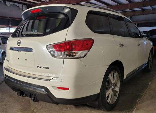 2015 Nissan Pathfinder Platinum
