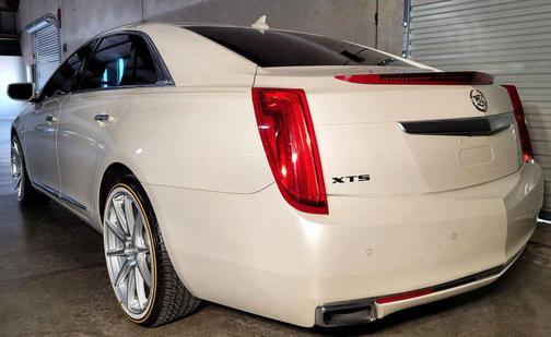 2013 Cadillac XTS Premium