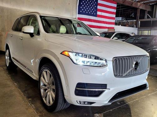 2018 Volvo XC90 T6 Inscription