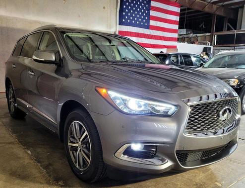 2017 INFINITI QX60 Base