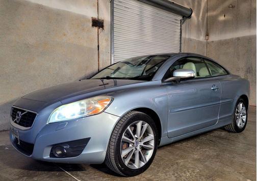 2011 Volvo C70 T5
