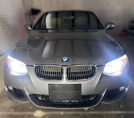 2012 BMW 335 335i Convertible 2D